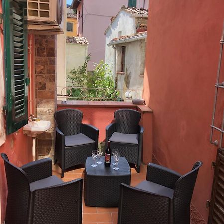 Apartament Il Vicolo Buti Zewnętrze zdjęcie